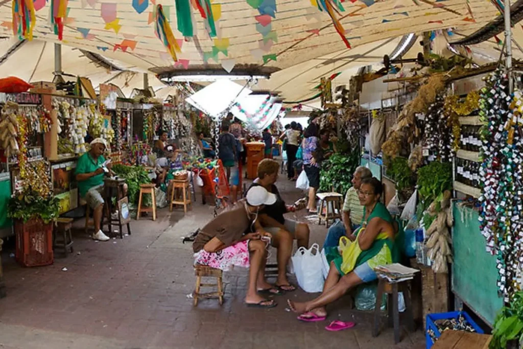 Ver-o-Peso Market in Belém – Discover exotic Amazonian products and traditional fish stalls at Brazil's largest open-air market.
