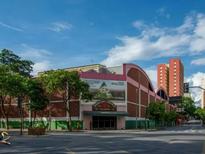 https://traveltobrazil.net/wp-content/uploads/2026/05/mercado-central-belo-horizonte-facade.webp